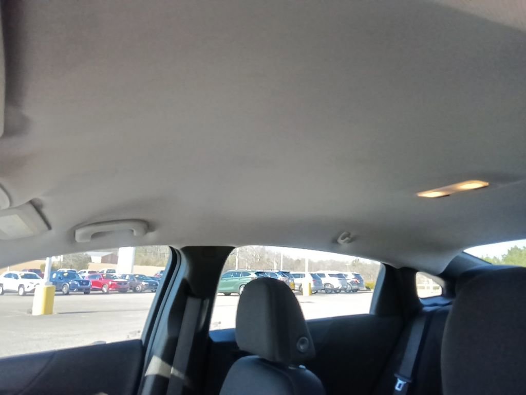 Used 2024 Chevrolet Malibu LT image 15