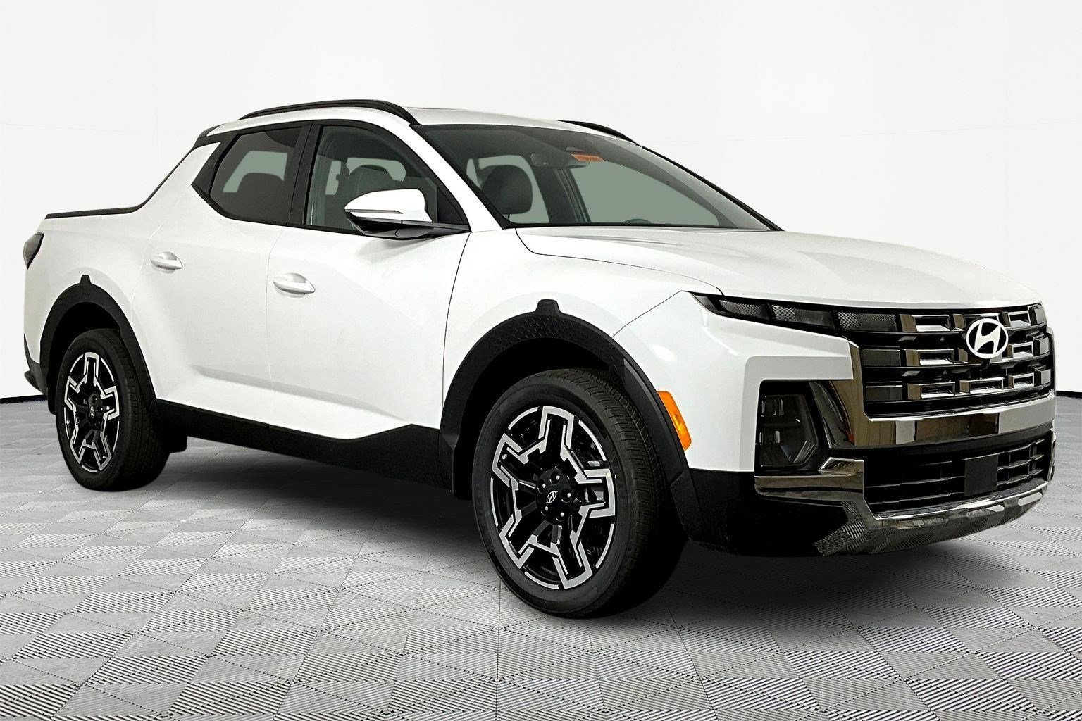 New 2026 Hyundai Santa Cruz Limited AWD/4WD image 3