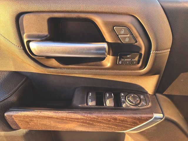 Used 2022 GMC Sierra 2500 Denali w/ Denali Ultimate Package image 24