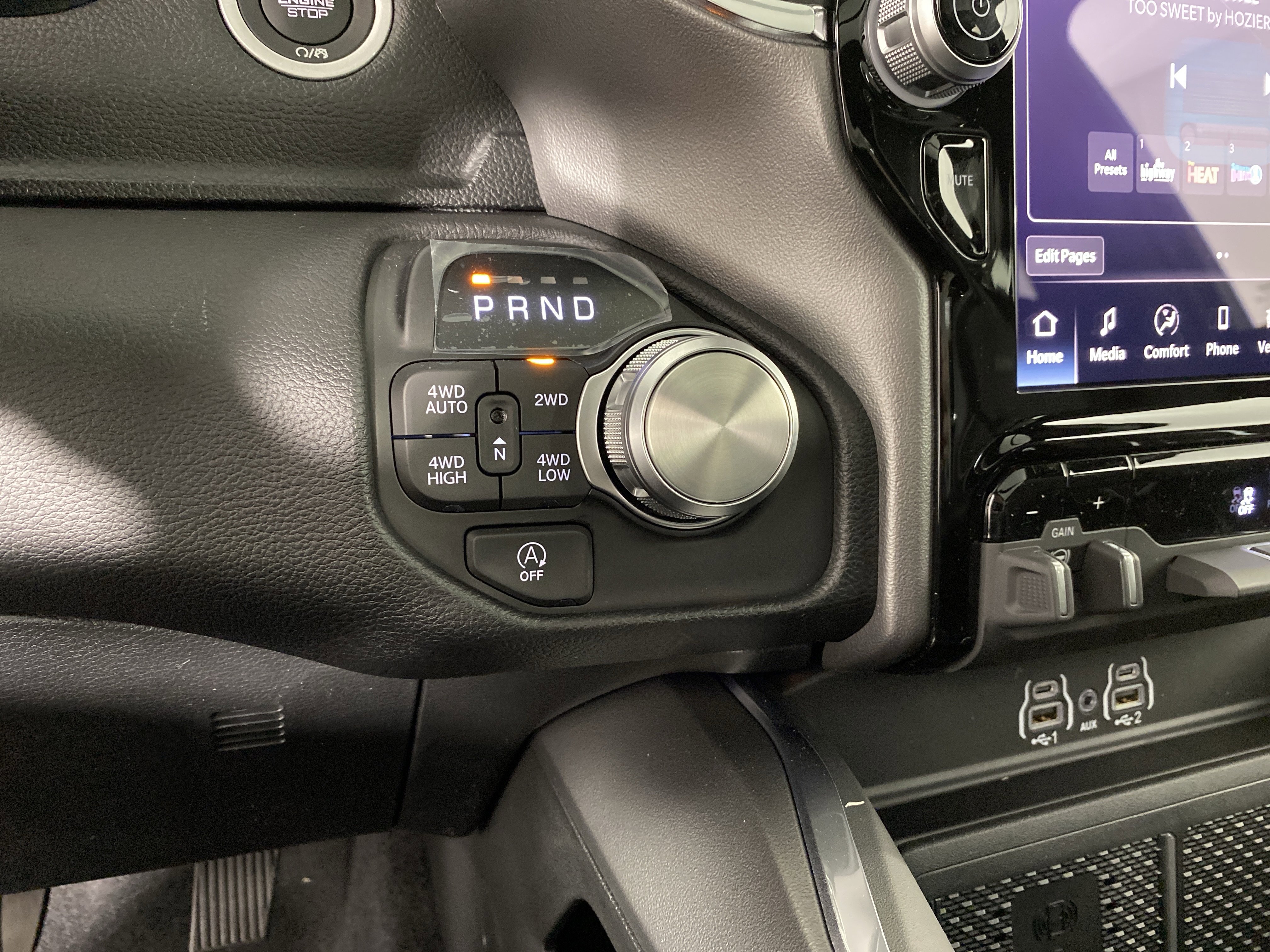 New 2026 RAM 1500 Laramie w/ Laramie Preferred Package image 30