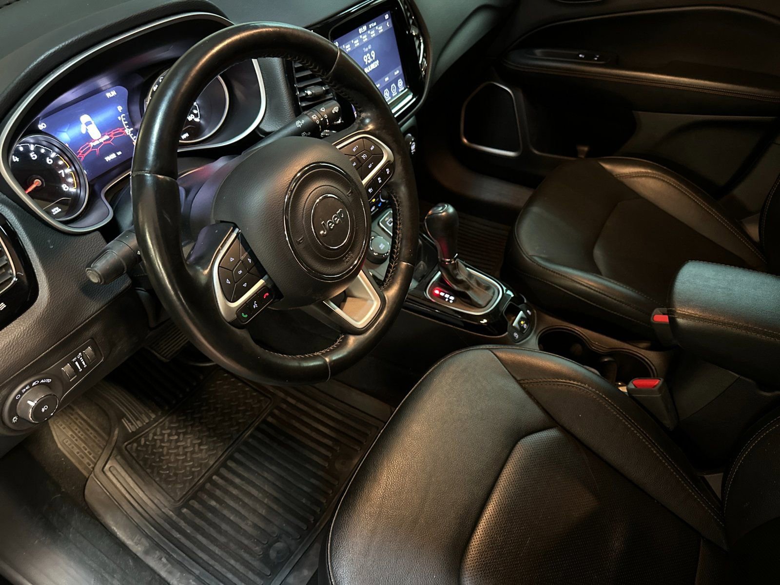 Certified 2021 Jeep Compass Limited image 9