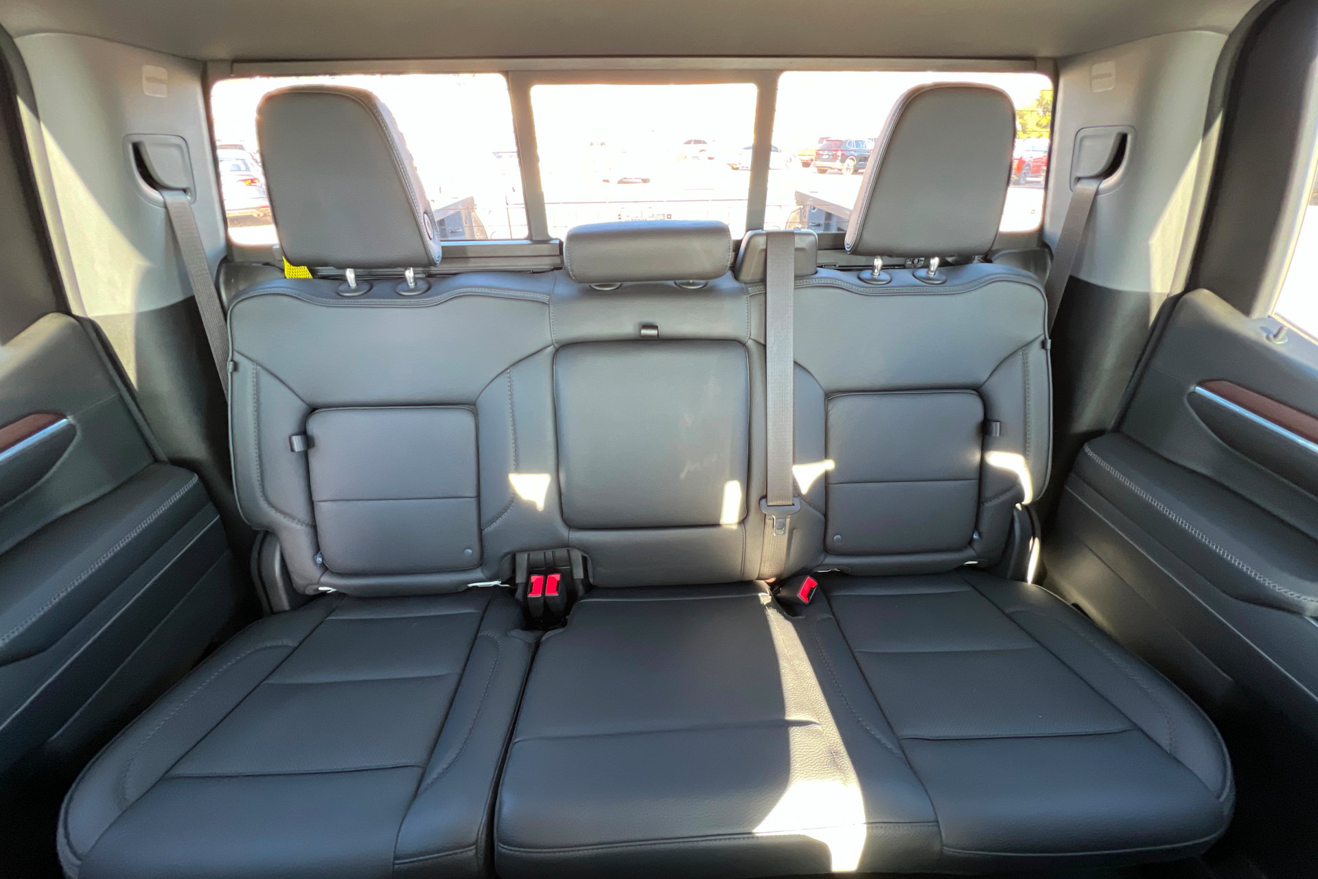 Used 2024 GMC Sierra 1500 Denali AWD/4WD image 25