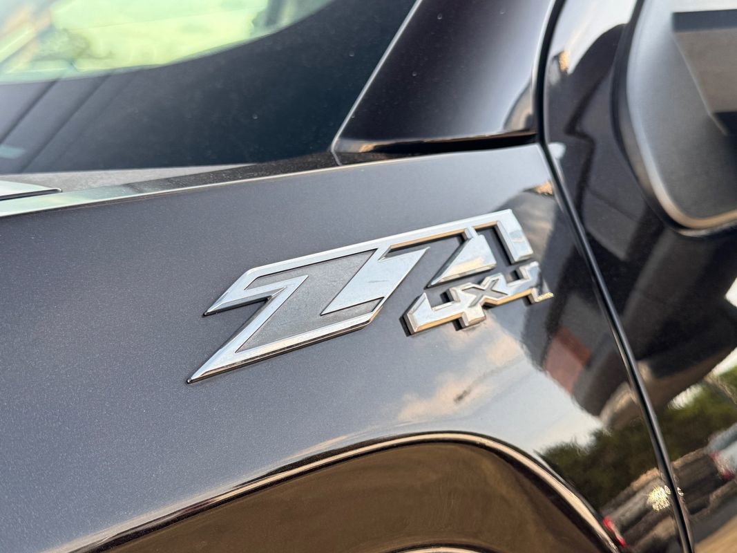 Used 2019 GMC Sierra 2500 SLT w/ Duramax Plus Package image 12