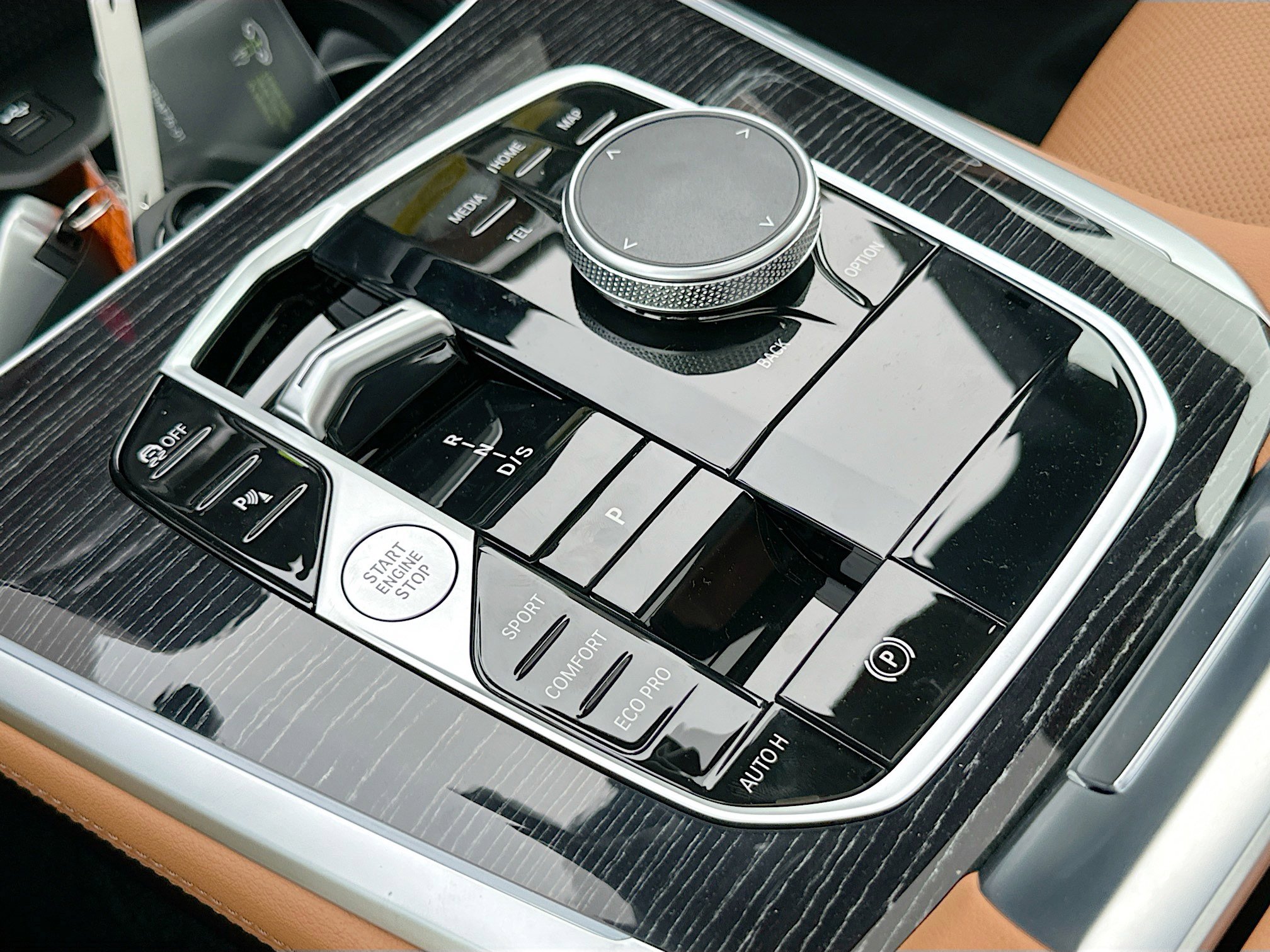 New 2026 BMW X5 sDrive40i w/ M Sport Package image 14