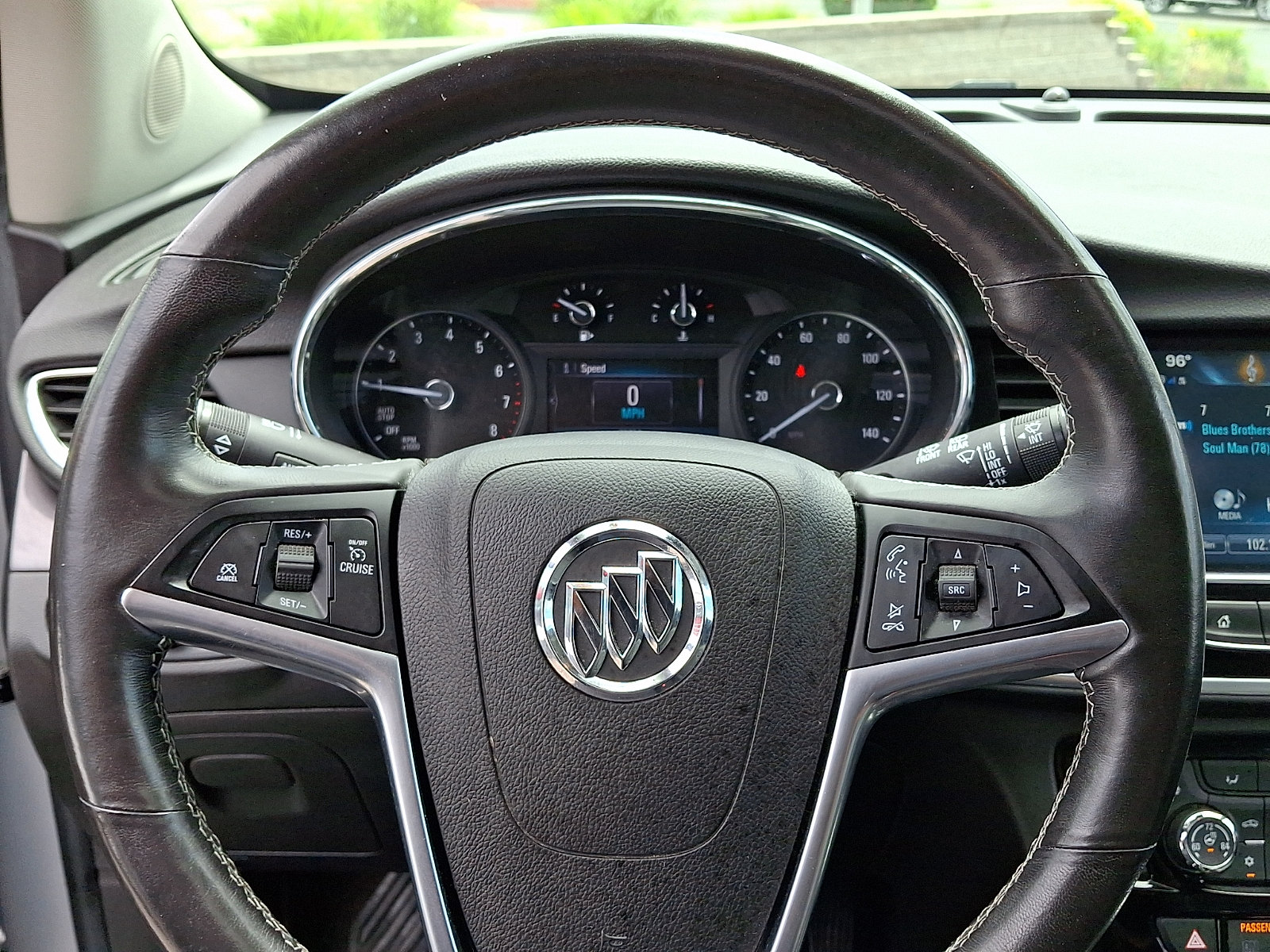Used 2019 Buick Encore Essence AWD/4WD image 22