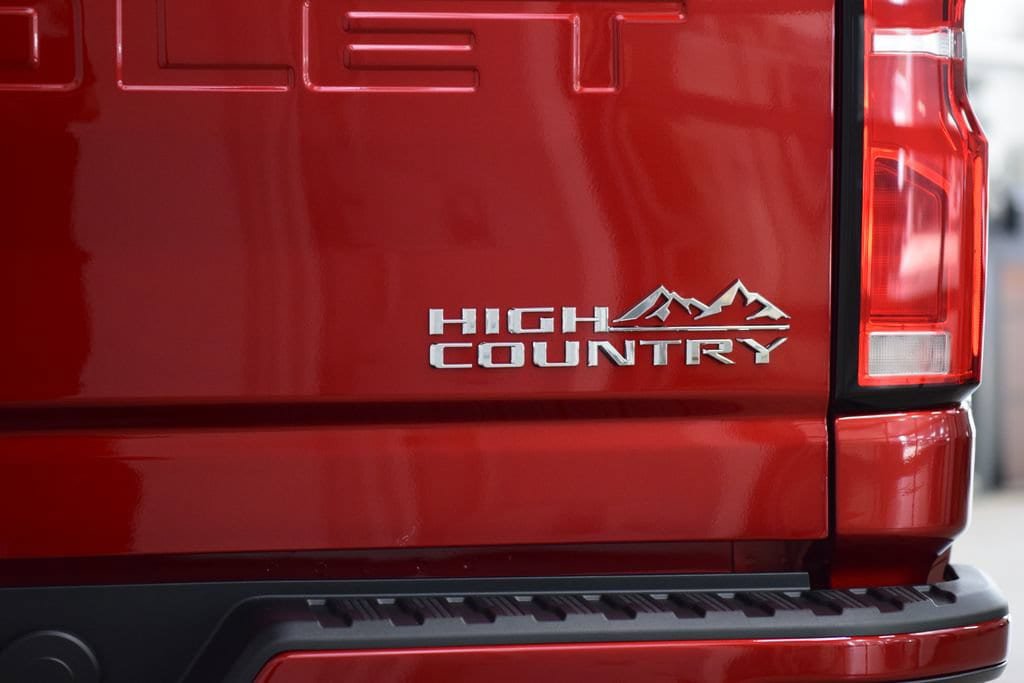 New 2026 Chevrolet Silverado 2500 High Country w/ High Country Premium Package AWD/4WD image 26