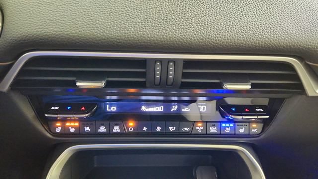 New 2026 MAZDA CX-90 Plug-In Hybrid w/ Preferred AWD/4WD image 21