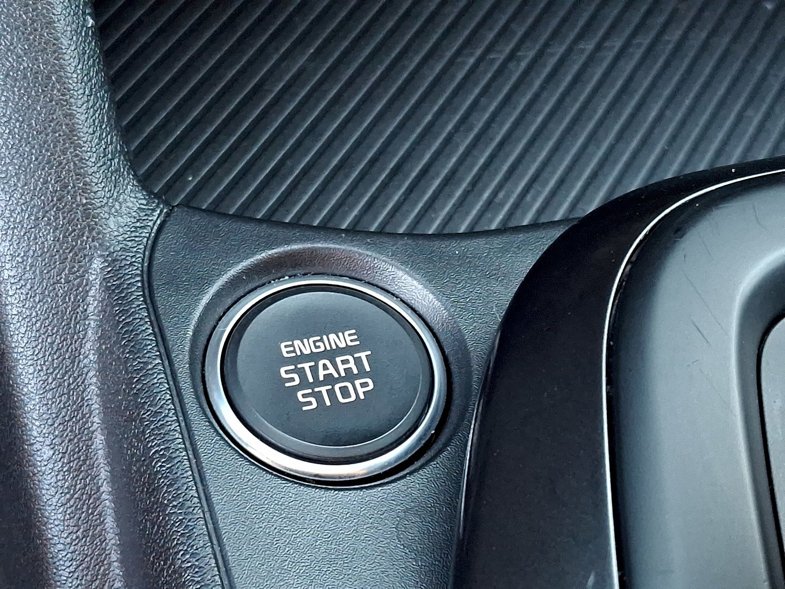 Used 2025 Kia K4 LXS image 21