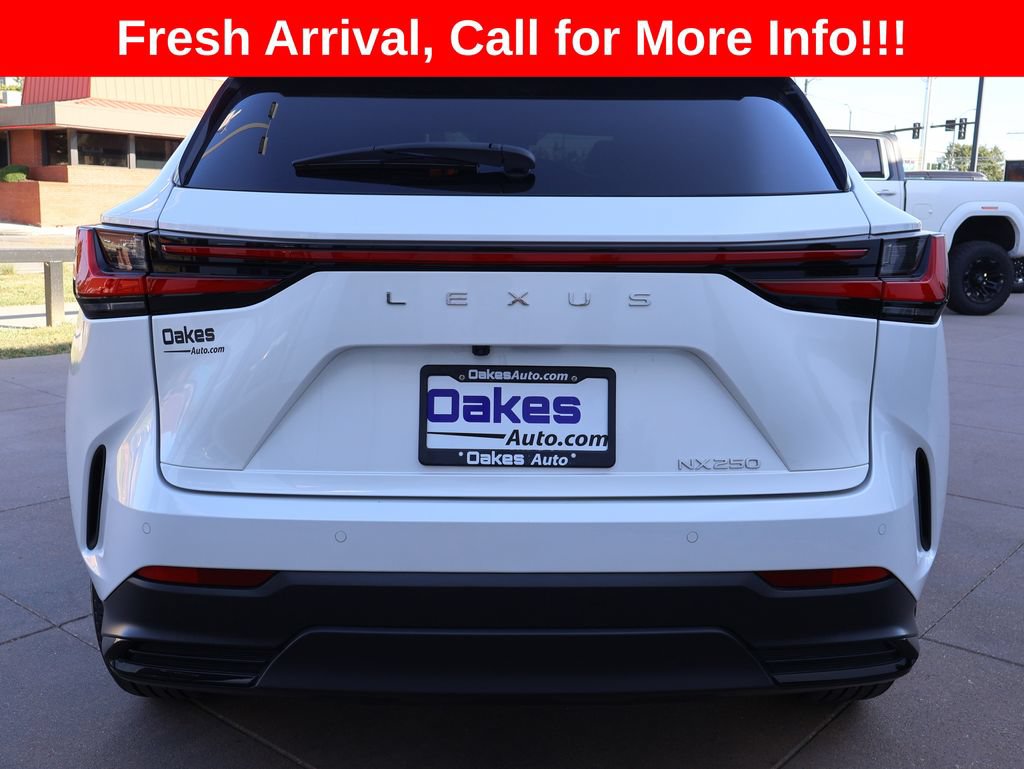 Used 2025 Lexus NX 250 FWD w/ Premium Package image 5