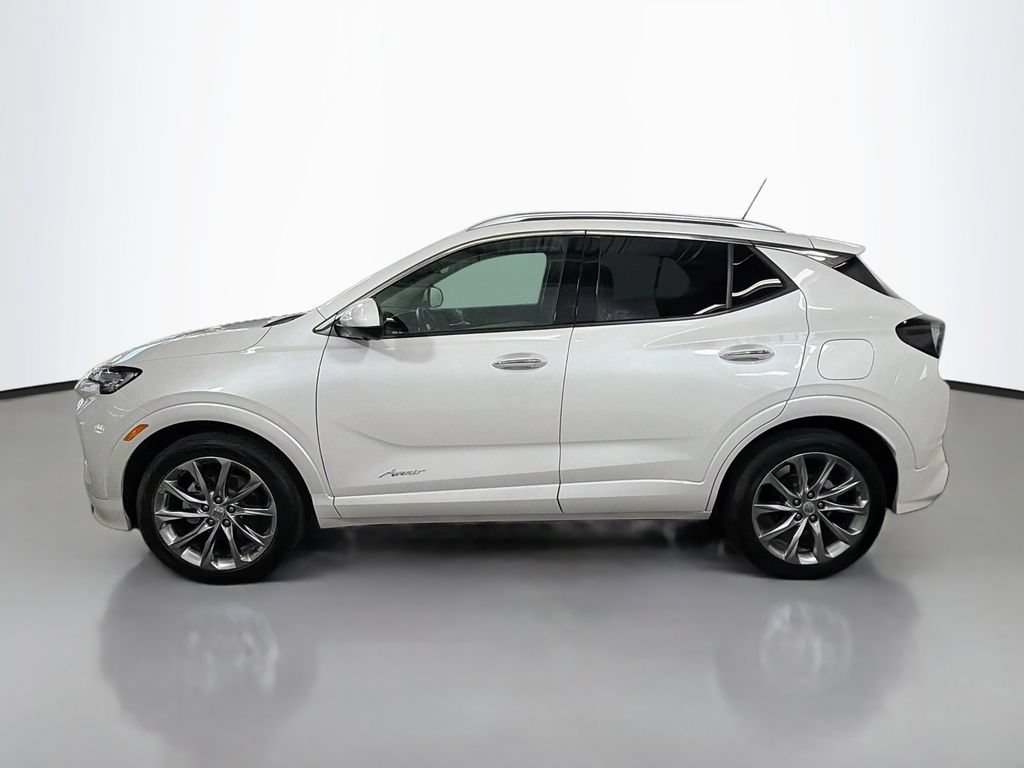 Used 2025 Buick Encore GX Avenir w/ Avenir Technology Package FWD image 6