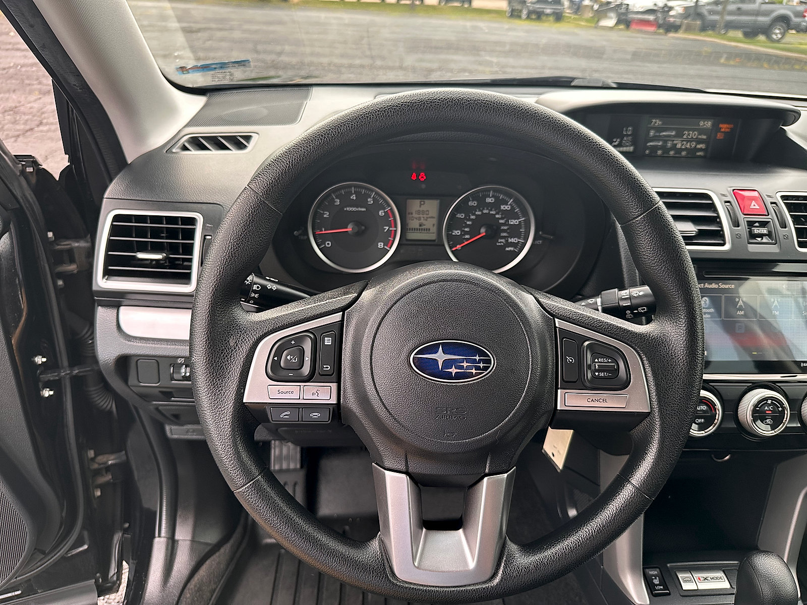 Used 2018 Subaru Forester 2.5i Premium w/ Protection Package #1 AWD/4WD image 17
