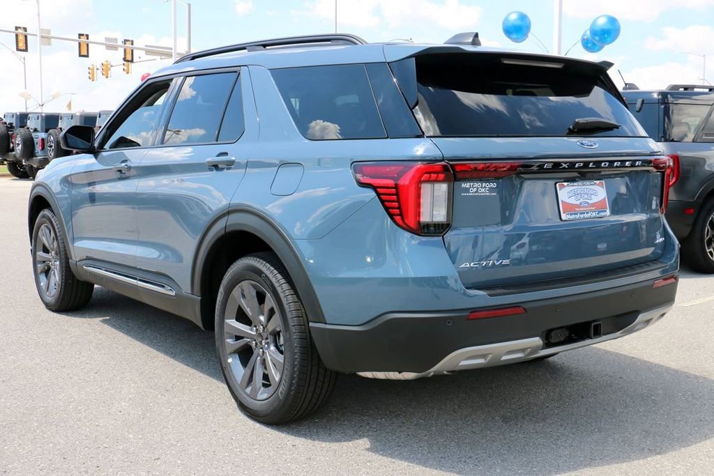 New 2026 Ford Explorer Active AWD/4WD image 7