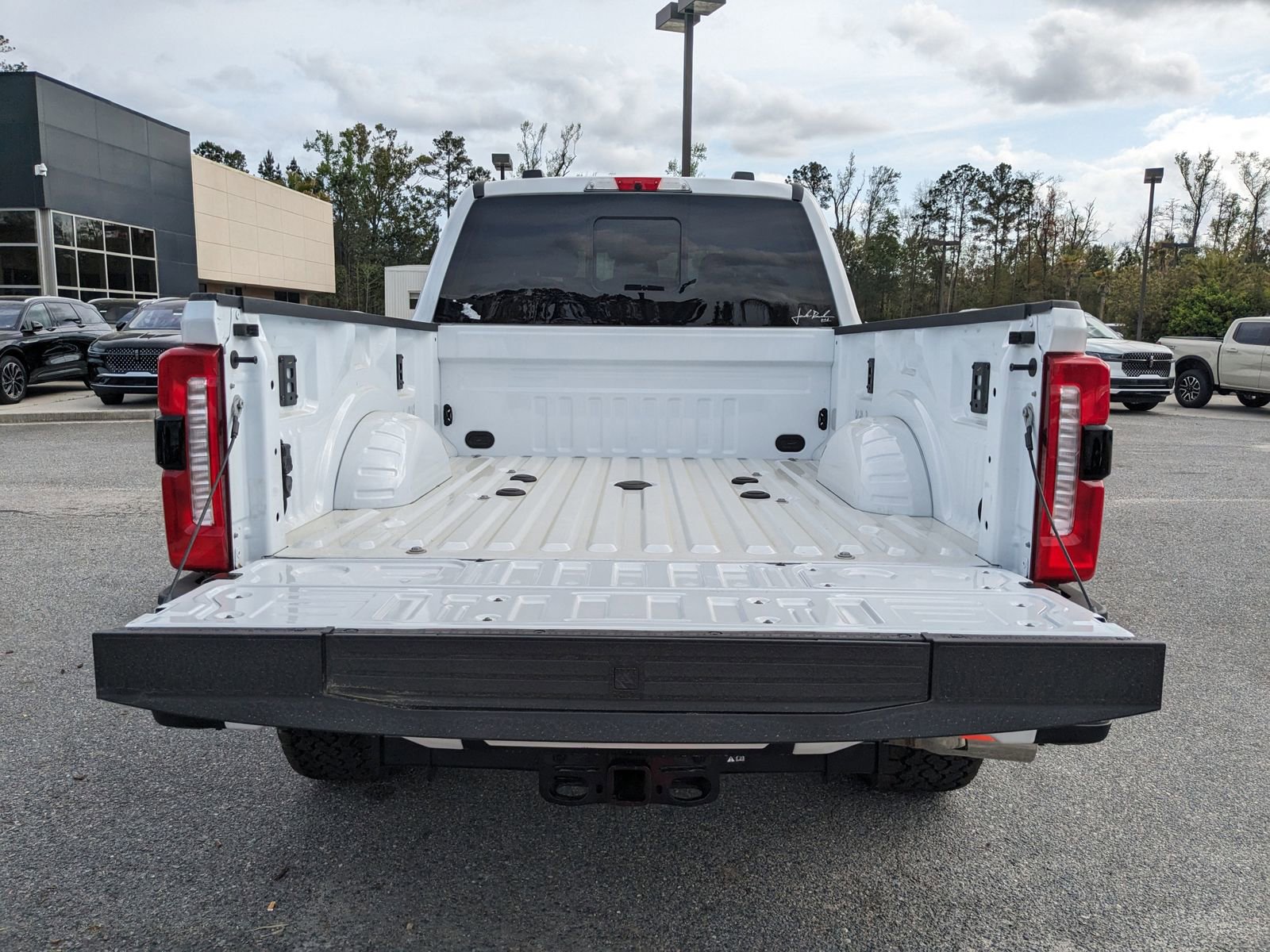 New 2024 Ford F250 Lariat w/ Lariat Ultimate Package image 13