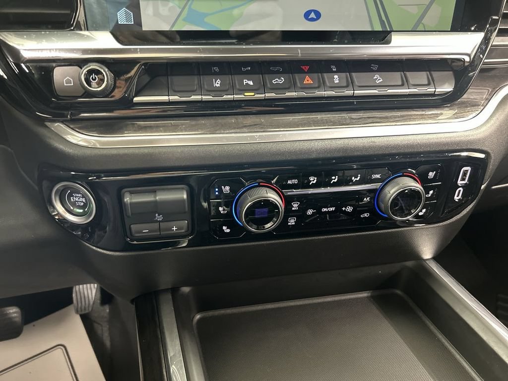 Used 2025 Chevrolet Silverado 2500 LTZ w/ LTZ Plus Package AWD/4WD image 16