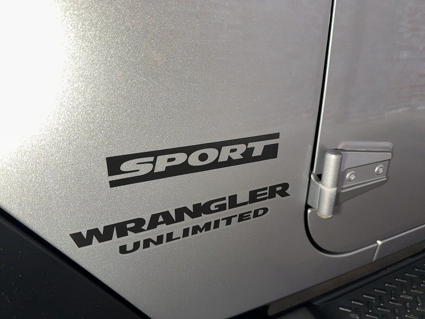 Used 2013 Jeep Wrangler Unlimited Sport AWD/4WD image 99