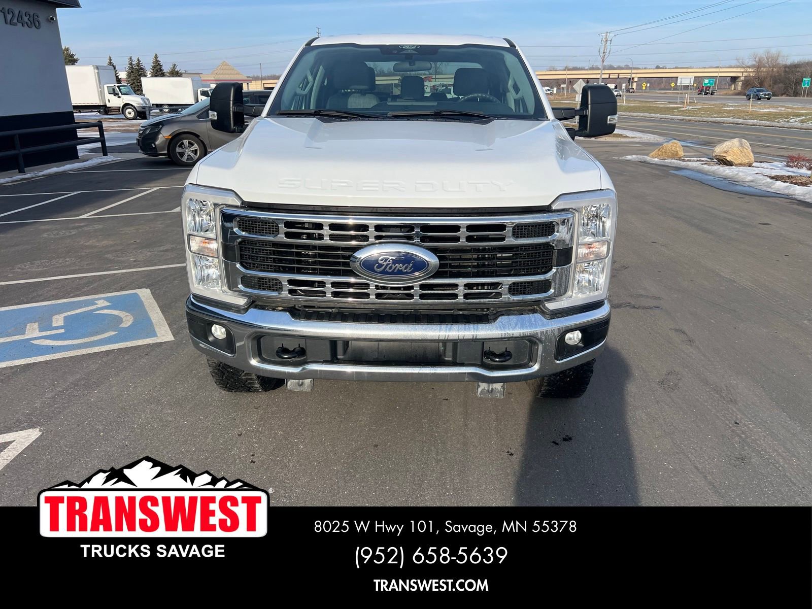 Used 2024 Ford F350 XLT w/ FX4 Off-Road Package image 11