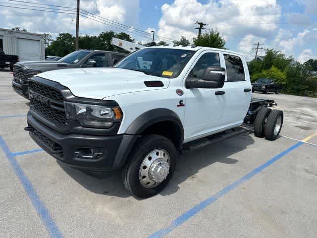 Used 2024 RAM 4500 Tradesman w/ Safety Group AWD/4WD image 3