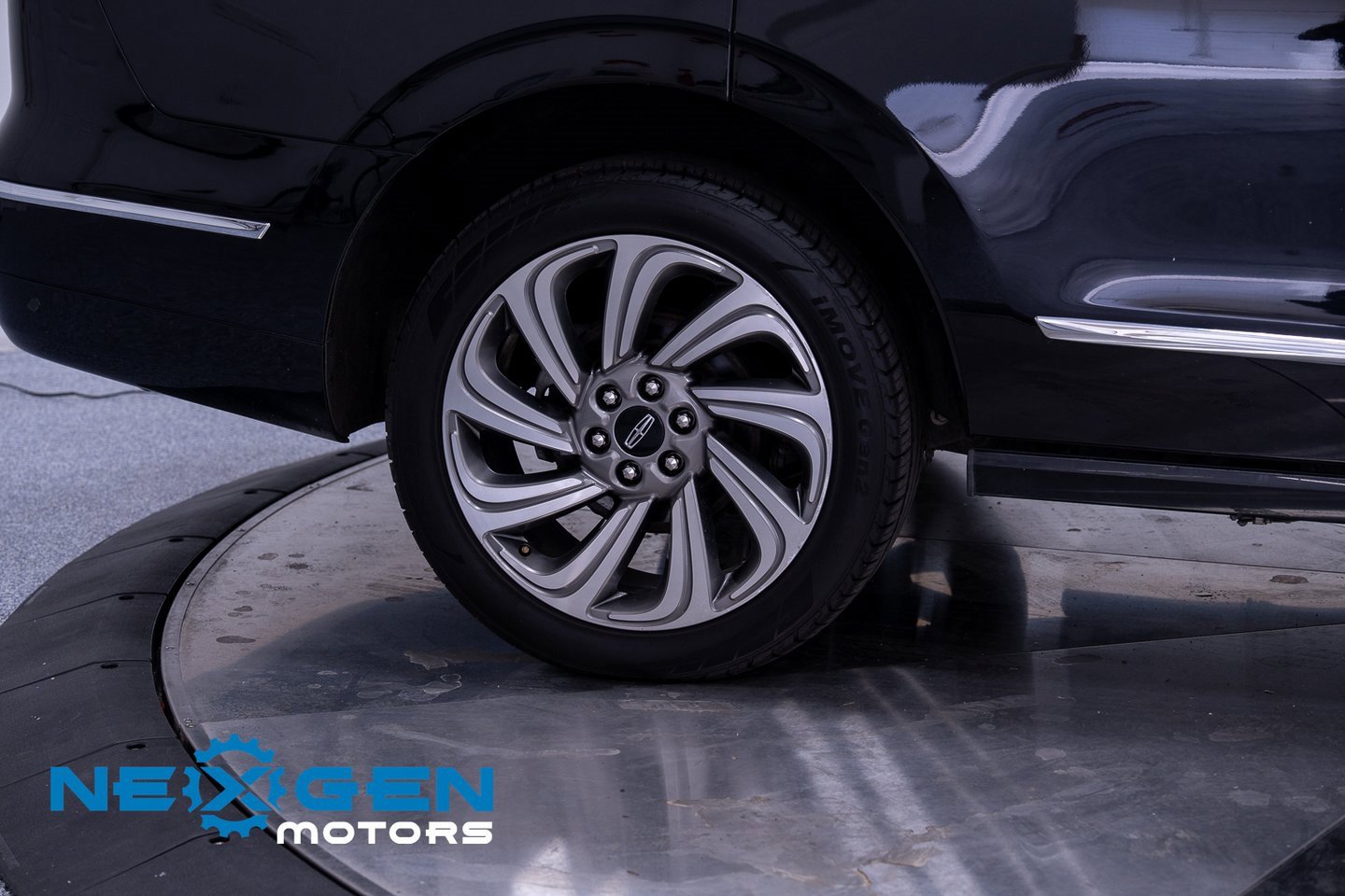 Used 2022 Lincoln Navigator Reserve image 57