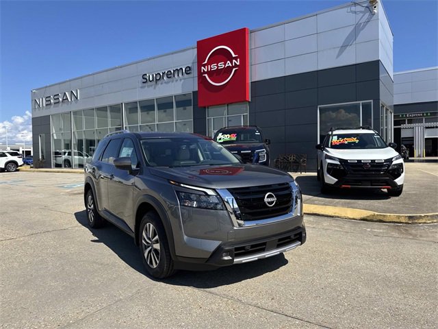 New 2025 Nissan Pathfinder SL