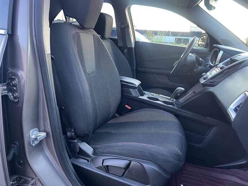 Used 2010 Chevrolet Equinox LT w/ Vehicle Interface Package AWD/4WD image 13