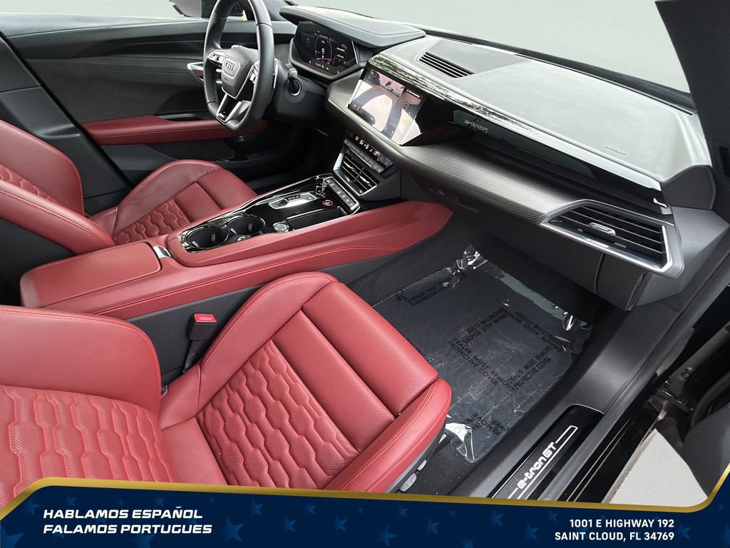 Used 2022 Audi e-tron GT Prestige AWD/4WD image 24