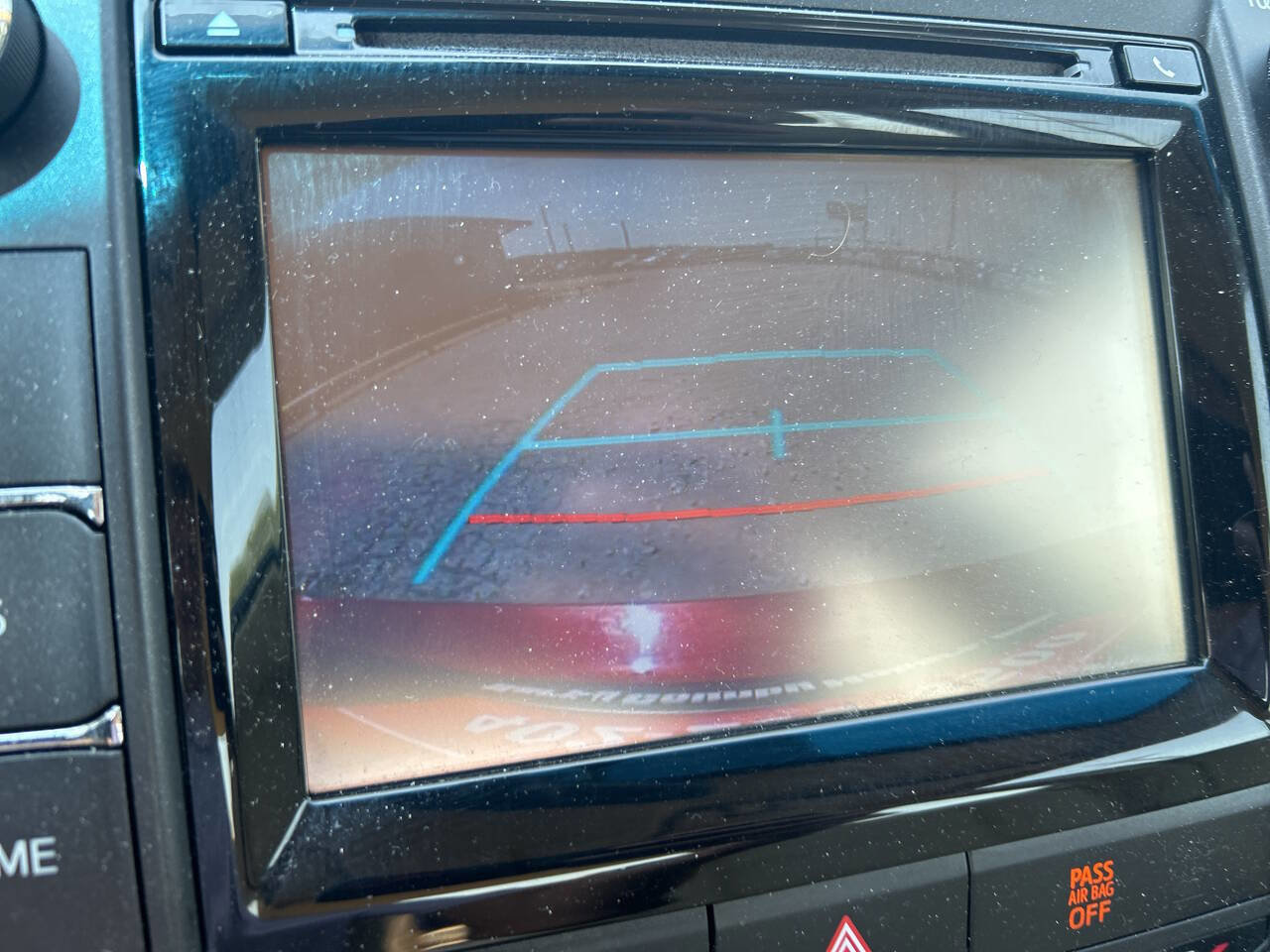 Used 2015 Toyota Camry XLE image 24