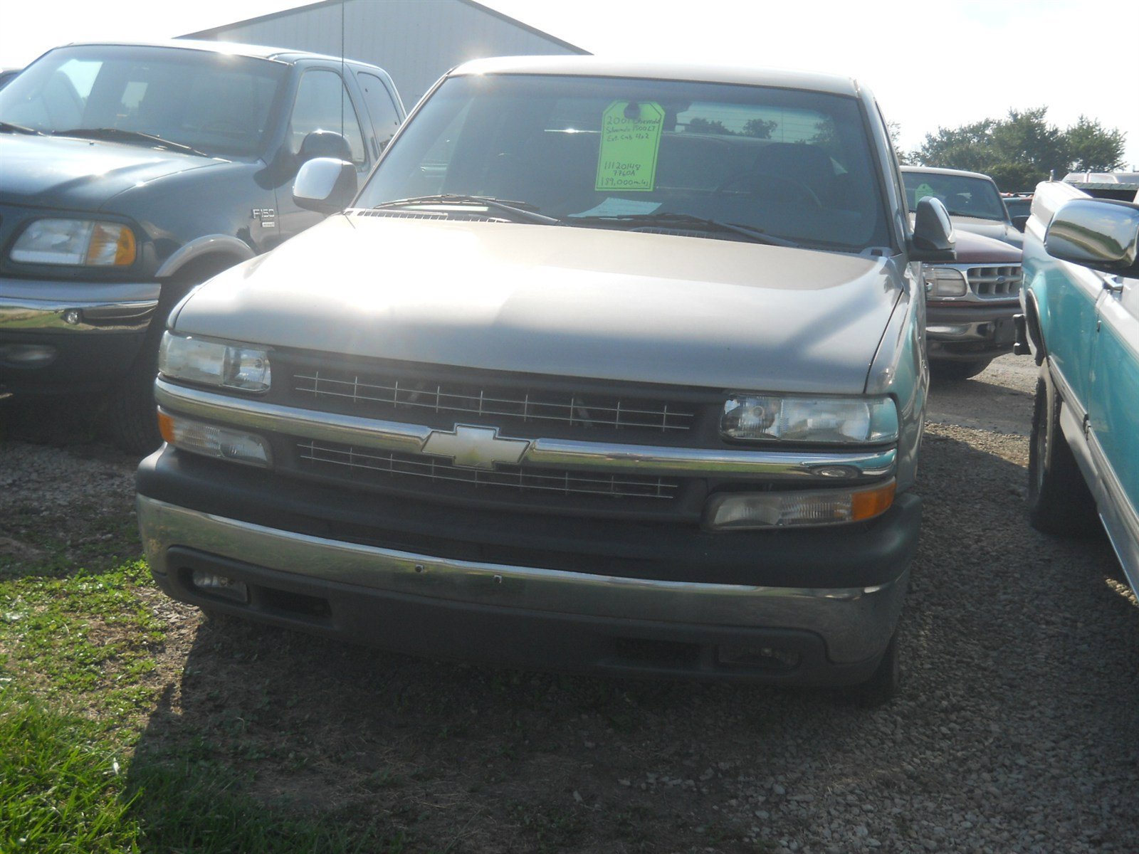 Used 2001 Chevrolet Silverado 1500 LT w/ Ride Control Suspension Pkg RWD image 3