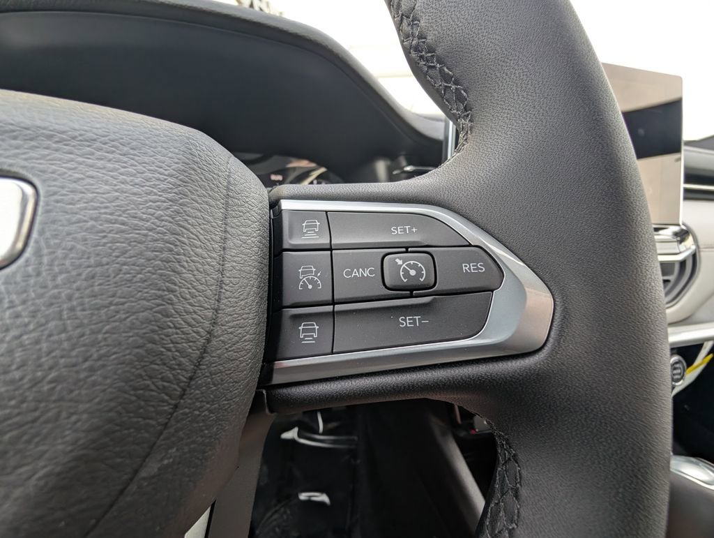 New 2026 Jeep Compass Limited image 20