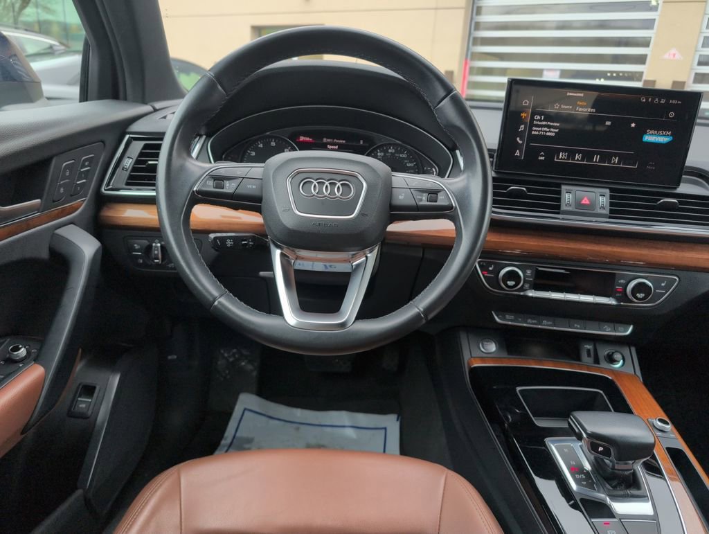 Used 2023 Audi Q5 2.0T Premium w/ Convenience Package image 14