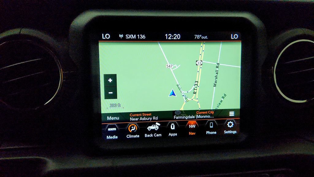 Used 2022 Jeep Wrangler Unlimited Sahara AWD/4WD image 19