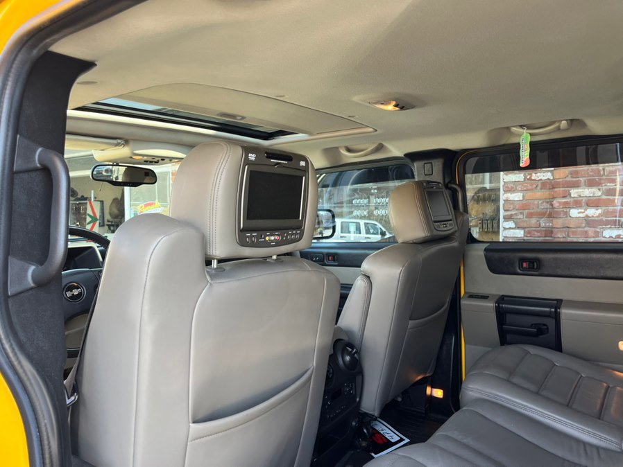 Used 2006 HUMMER H2 image 10