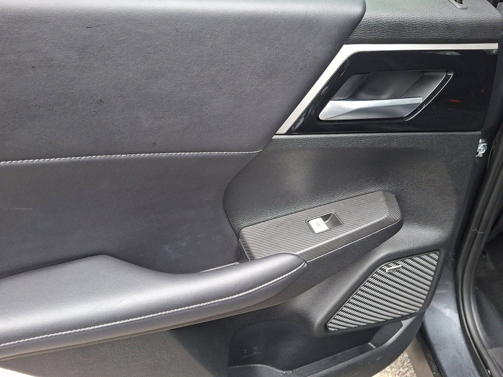 Used 2025 Mitsubishi Outlander SE AWD/4WD image 19