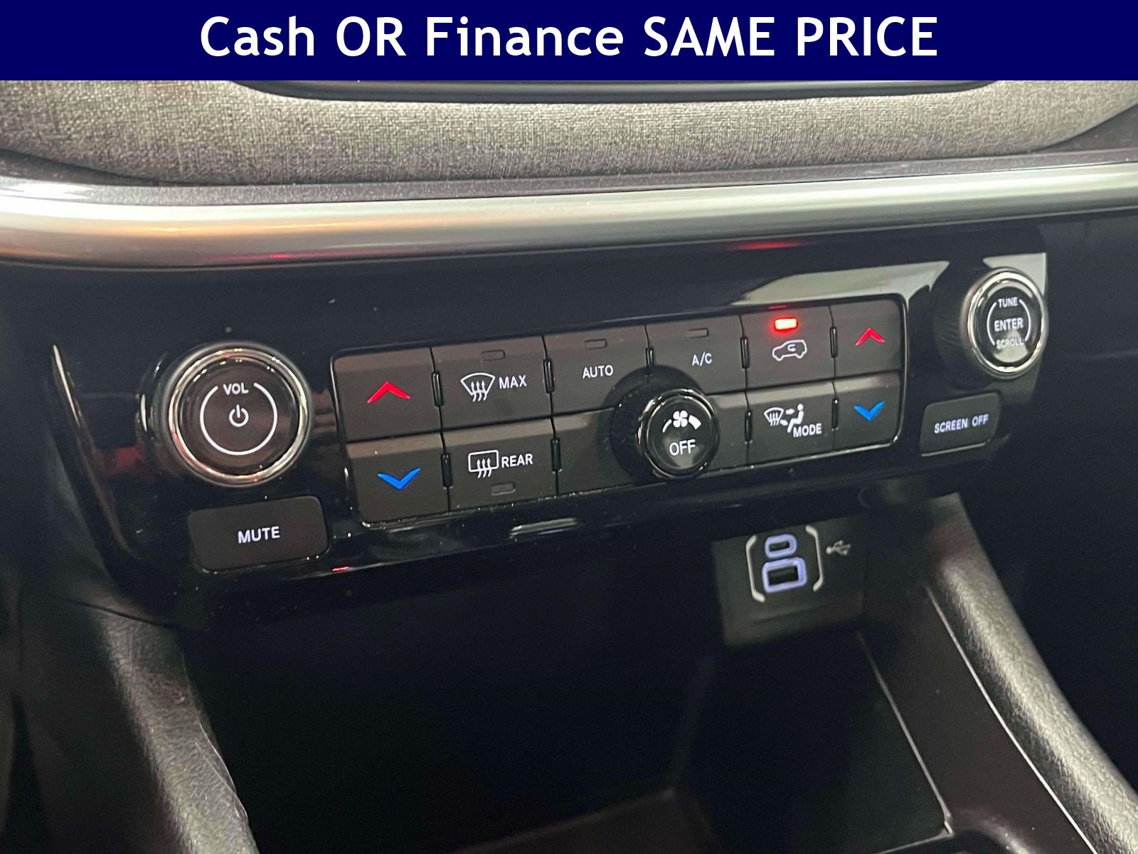 Certified 2022 Jeep Compass Latitude w/ Convenience Group AWD/4WD image 23