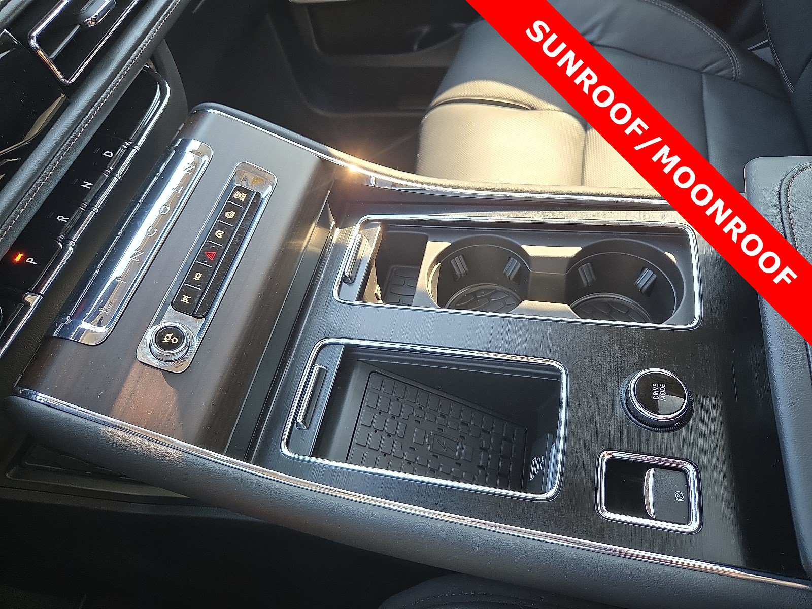 Used 2025 Lincoln Aviator Reserve w/ Equipment Group 201A AWD/4WD image 25