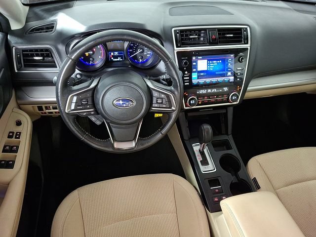 Used 2019 Subaru Outback 2.5i Premium AWD/4WD image 2