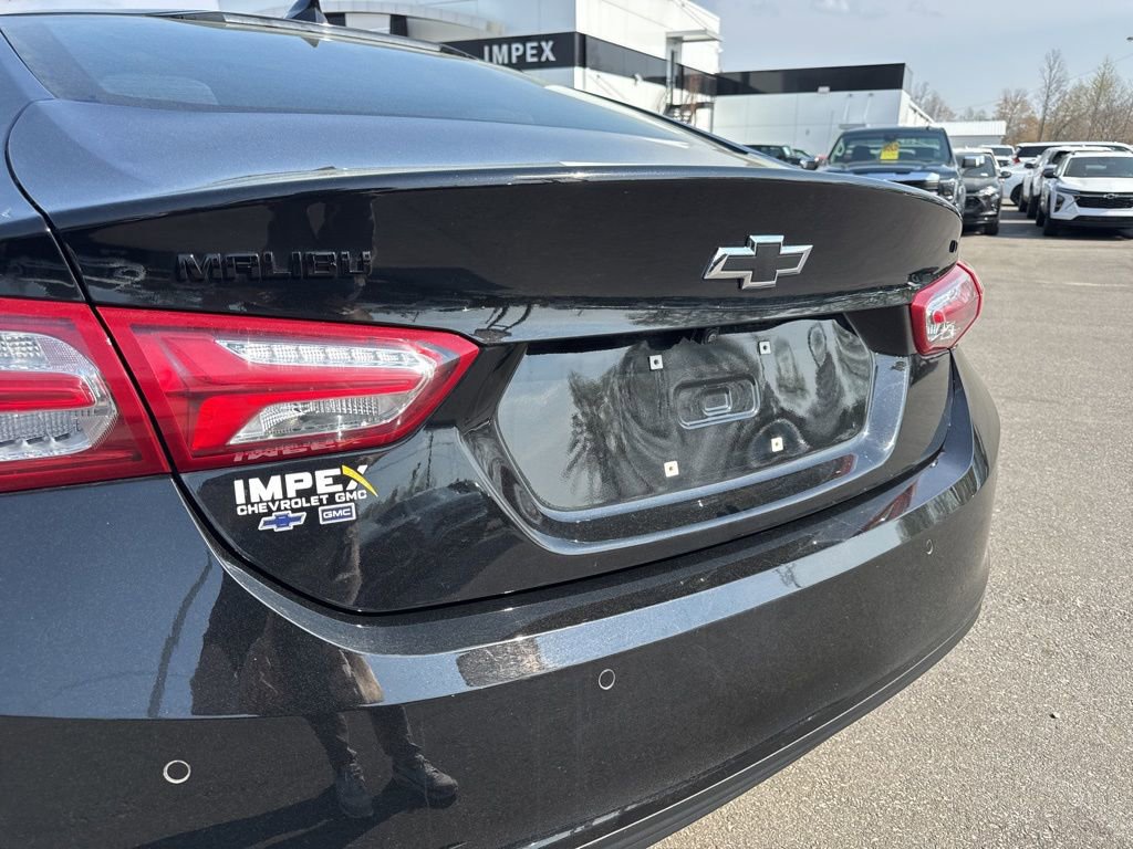 Used 2024 Chevrolet Malibu LT w/ Midnight Edition image 28
