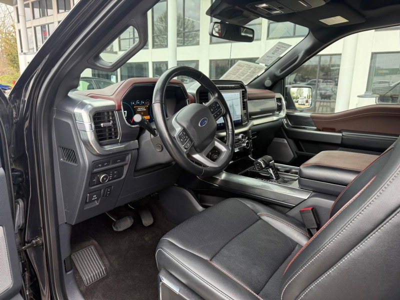 Used 2022 Ford F150 Lariat w/ Equipment Group 502A High image 10