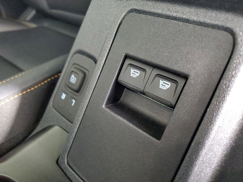 Used 2022 Ford Bronco Badlands w/ Sasquatch Package AWD/4WD image 13