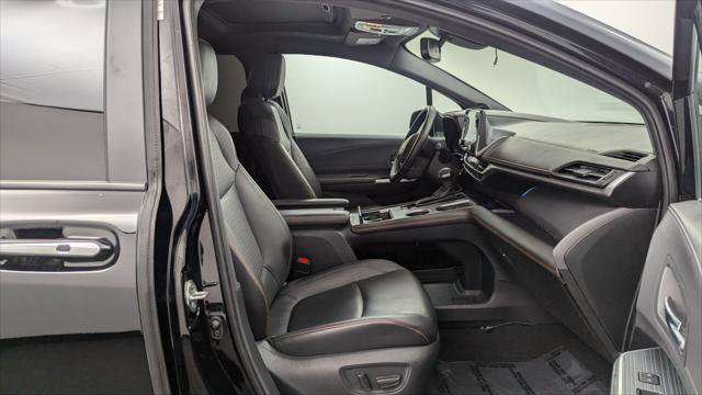 Used 2022 Toyota Sienna XSE w/ XSE Plus Package image 19