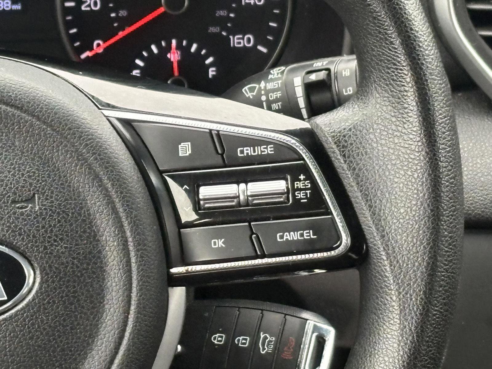 Used 2020 Kia Sportage LX image 10