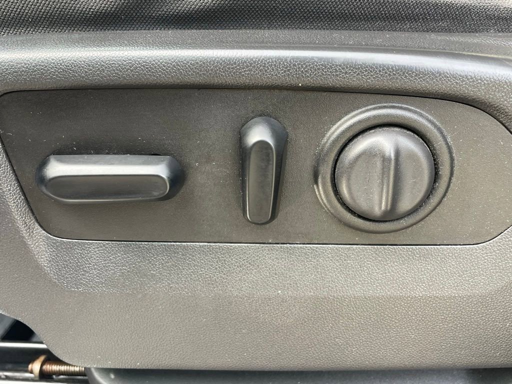 Certified 2020 Chevrolet Silverado 1500 LT w/ All-Star Edition image 26