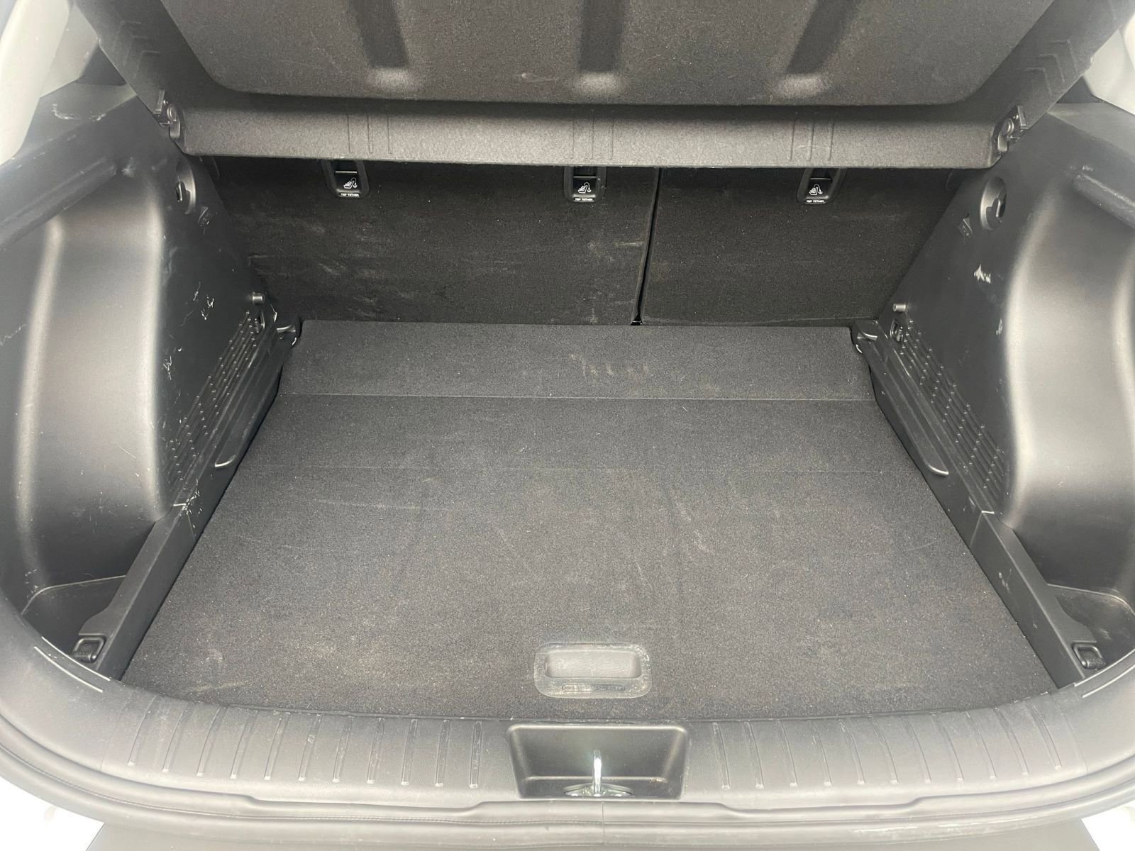 Used 2025 Hyundai Kona SEL image 33