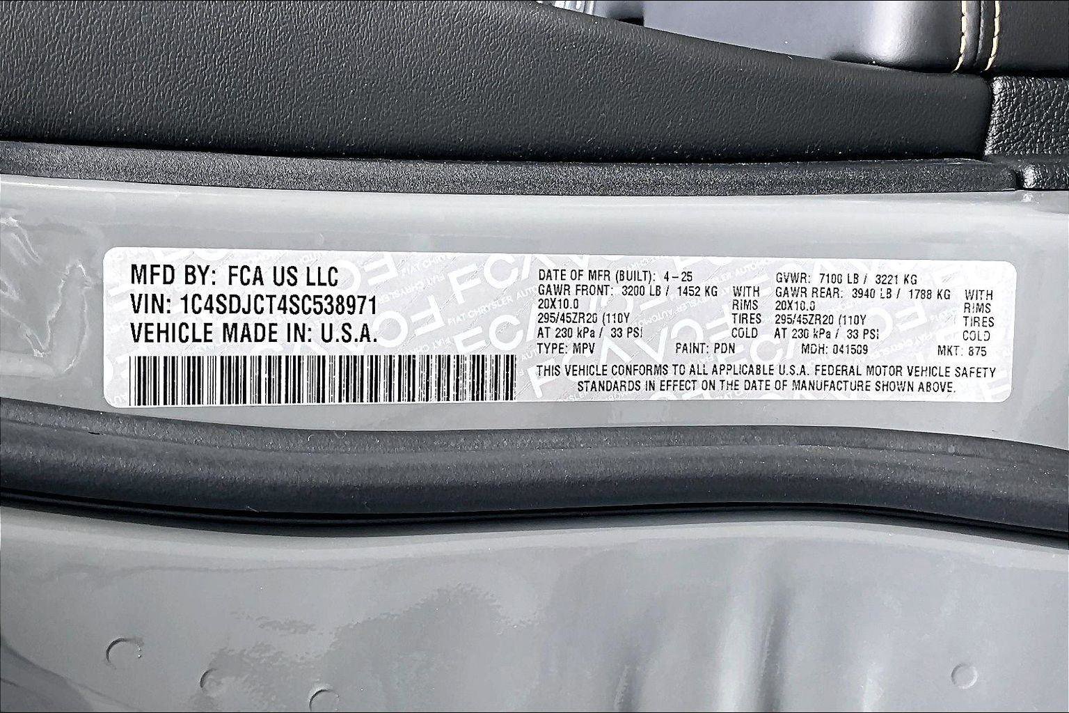 Certified 2025 Dodge Durango R/T AWD/4WD image 37