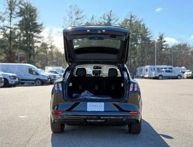 New 2025 Ford Mustang Mach-E Premium w/ Sport Appearance Package AWD/4WD image 6