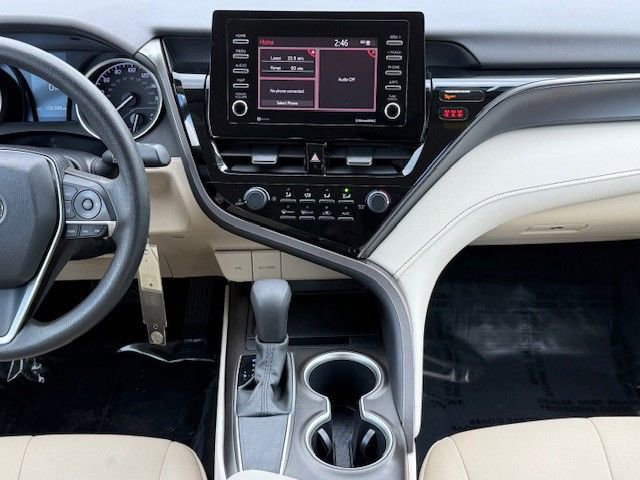 Used 2021 Toyota Camry LE image 18