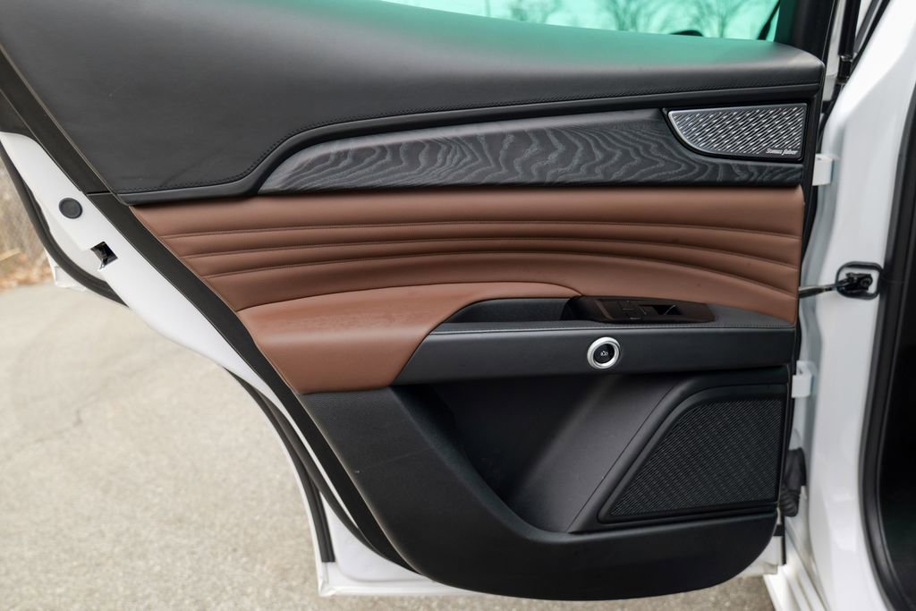 Certified 2023 Maserati Grecale GT image 25