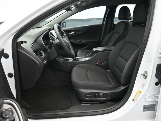 Used 2023 Chevrolet Malibu LT image 39
