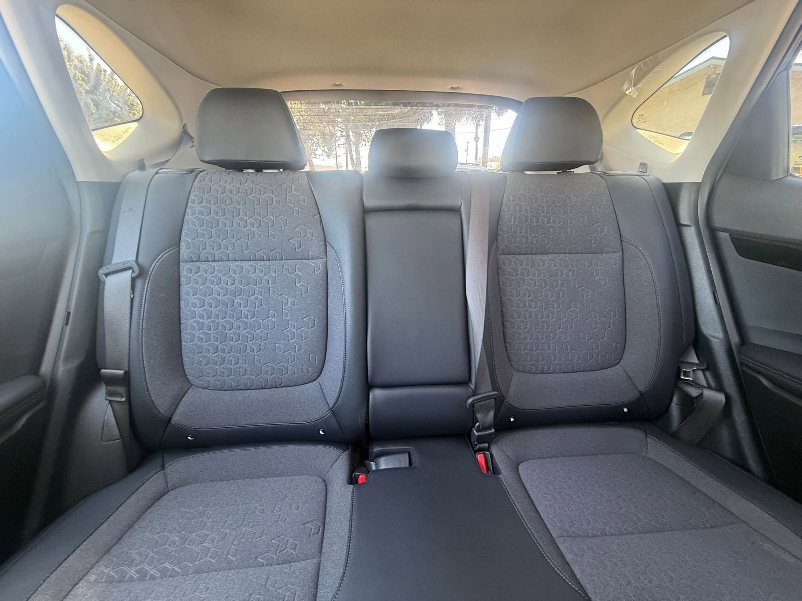 Used 2025 Kia Seltos S image 35