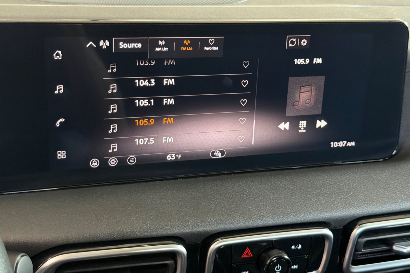 Used 2026 Nissan Sentra SV w/ Floor Mat Package FWD image 17