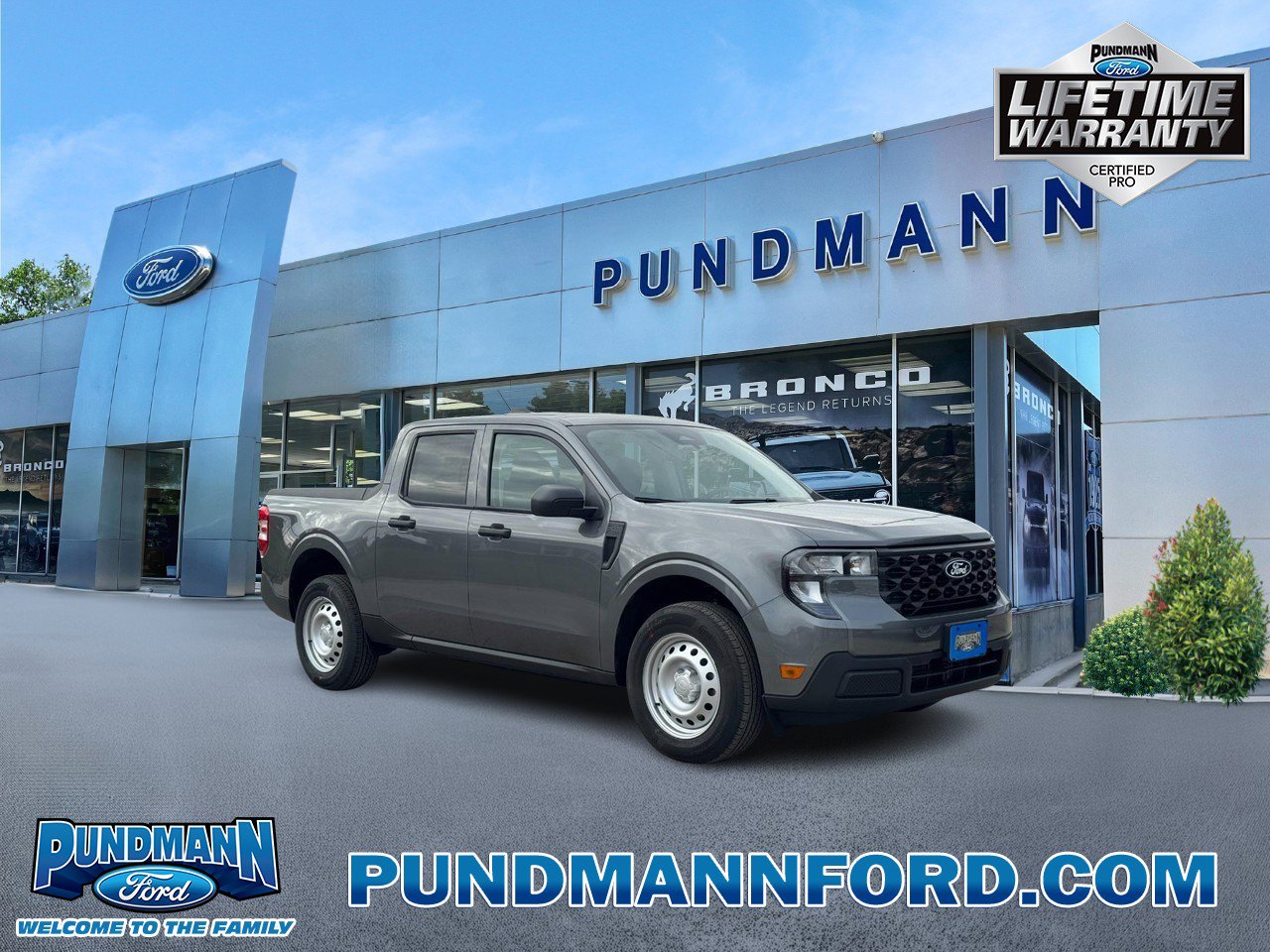 New 2025 Ford Maverick XL image 1